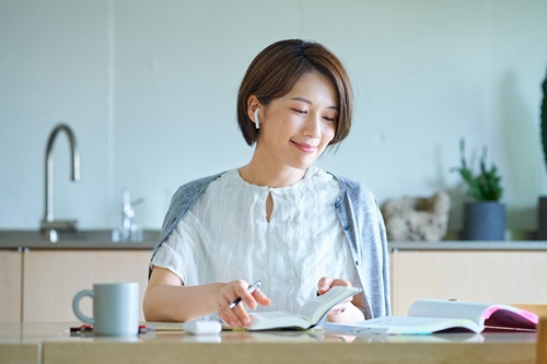 ドライヘッドスパを独学で学ぶならどう進める？