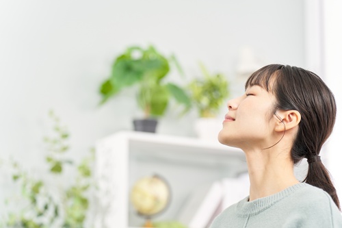 妊娠中のアロマは芳香浴をメインに